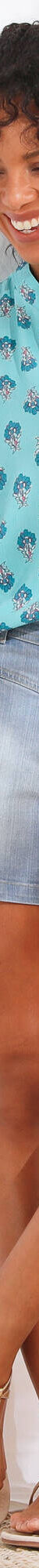 Mouwloze, bedrukte bloes, crepon (turkoois) Mouwloze, bedrukte bloes, crepon (turkoois)